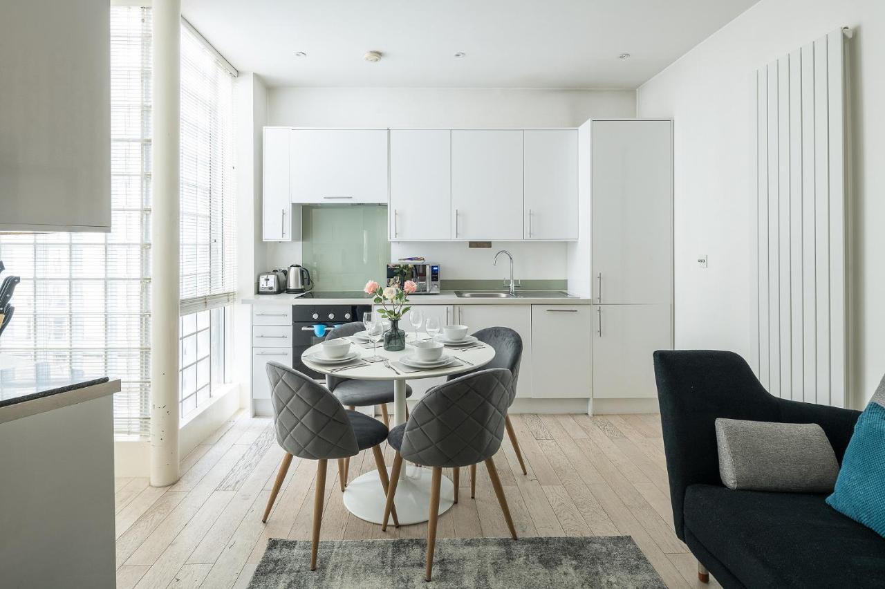 Fitzrovia - Charlotte Street By Viridian Apartments Londyn Zewnętrze zdjęcie